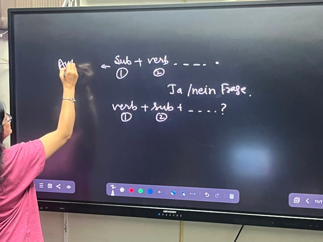 Hallo Deutsch — student learning German